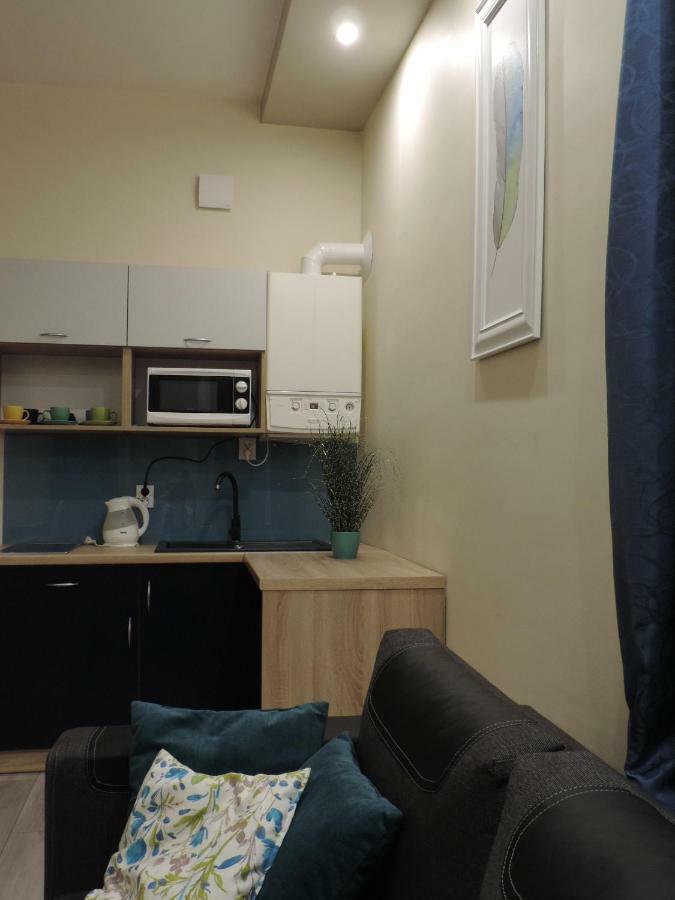 Apartament Blue Кросно Екстер'єр фото